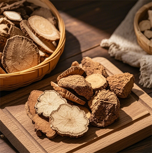中医怎么治疗胃部肿瘤？成都普济中医陈小平主任的专业解答