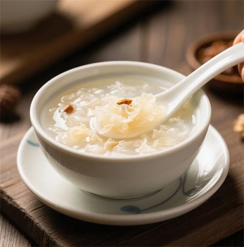 日常生活中多吃哪些食物可以预防肺肿瘤？